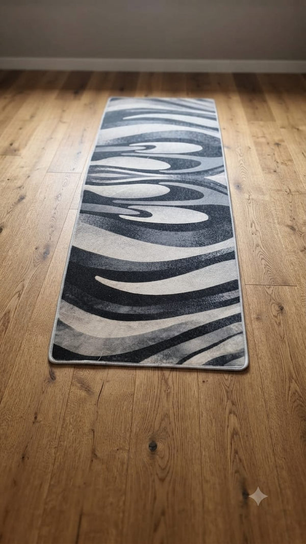 Luxury Velvet Anti-Skid Runner