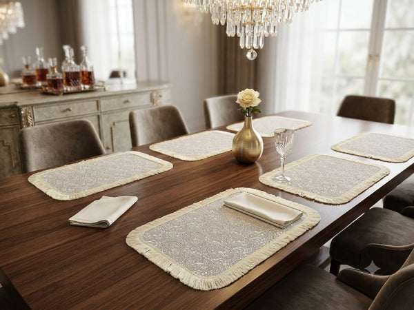 Royal Gold Accent Dining Table Mat Set