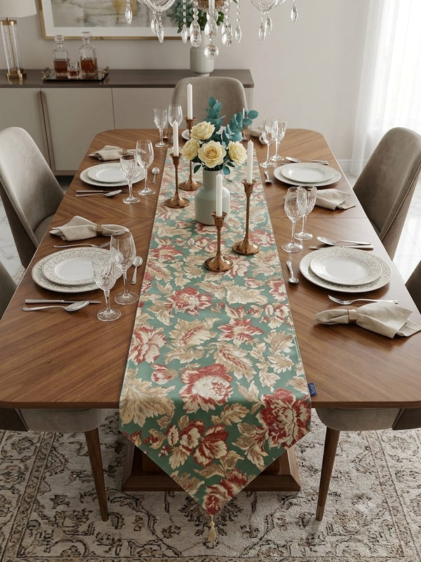 Vintage Jacquard Table Runner