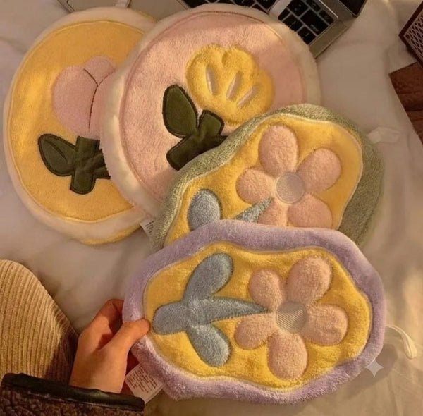 Kid's Hanging Hand Towel