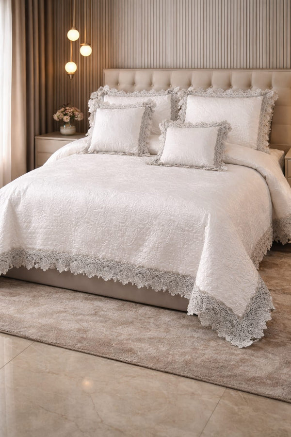 Lace luxe bedcover